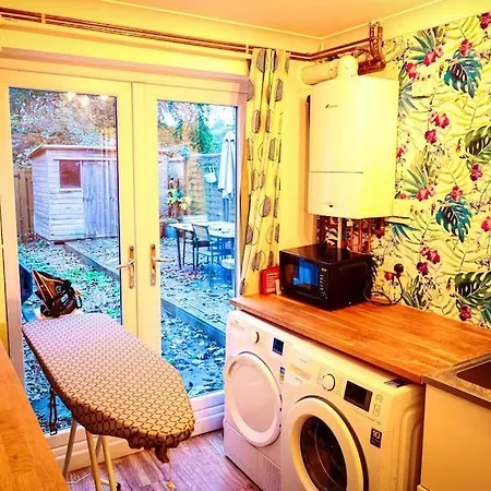 Apartman Bailey's Lounge 1 By Altoluxoexperience Short Lets & Serviced With Free Parking & Wifi